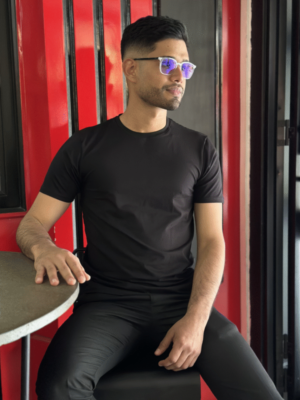 Servicios-new Camiseta Básica Negra